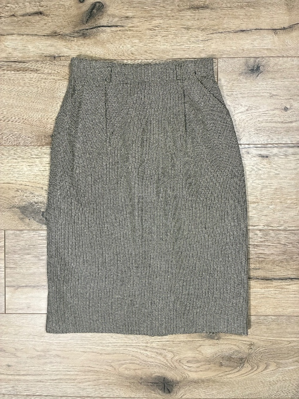 12 Vintage Liz Claiborne Silk Rayon Pencil Skirt Petite 2